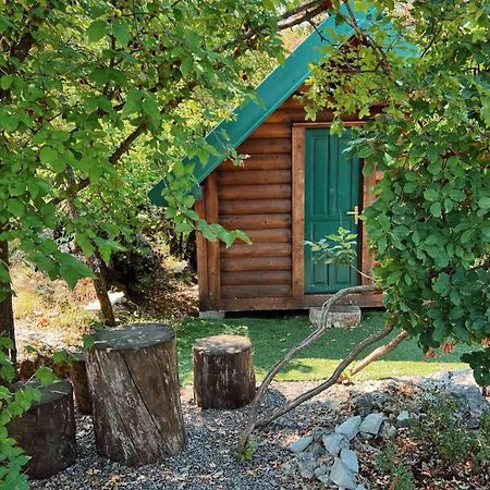 Camp Oaza,Lipa Otel Cetinje Dış mekan fotoğraf